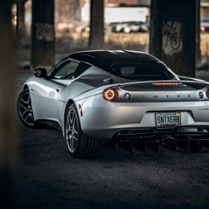 Research 2010
                  LOTUS Evora pictures, prices and reviews