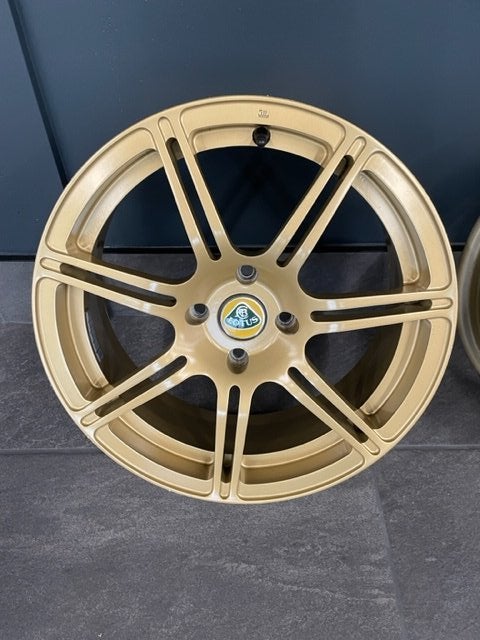 Gold Lotus LSS Wheels