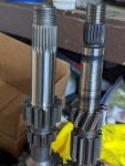 GTO Racing w_Ford spline end-left, OE-right.jpg